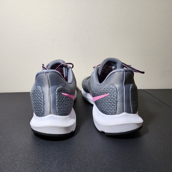 Nike Quest 2 Running Shoes Cool Grey Pink White CJ6696-004 Womens Size 9.5 - Picture 5 of 11